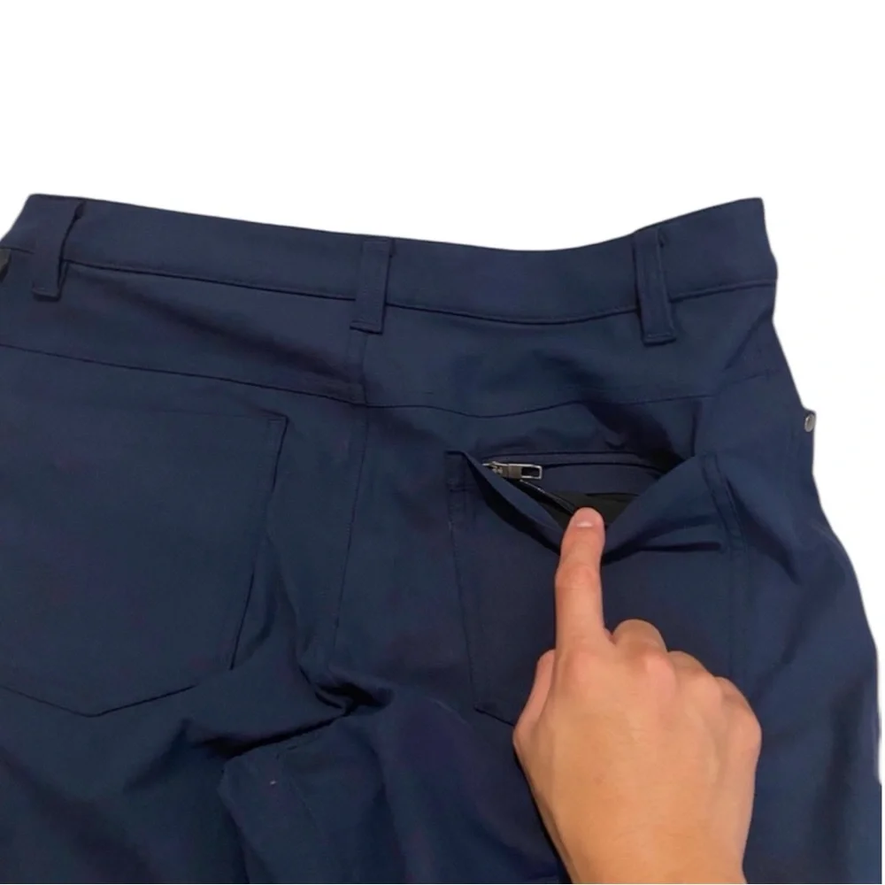 LULULEMON Men’s ABC Pants in True Navy Size 34 x 29 -- PERFECT for Travel!!!